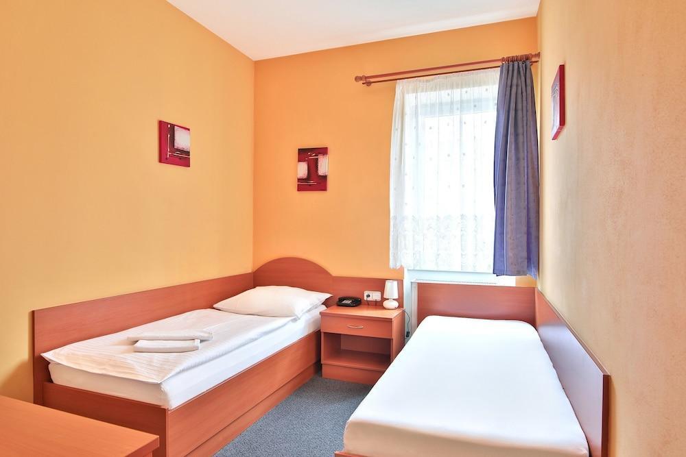 Hotel Attic Praha